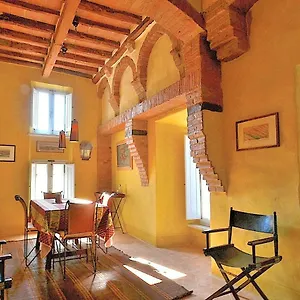  Appartamento Casa Prisca Nel Borgo Antico Italia